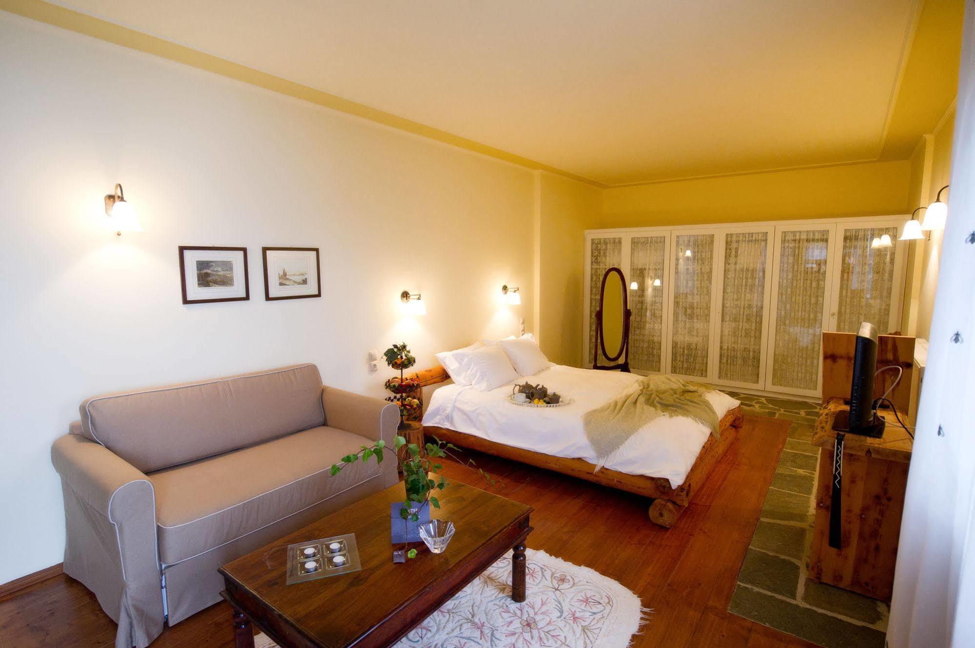 Mir Boutique Hotel Ioannina Exterior photo