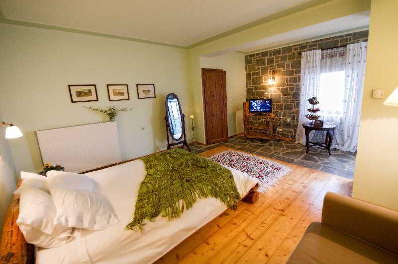 Mir Boutique Hotel Ioannina Exterior photo